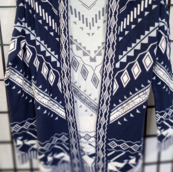 Pink Republic Women's Cardigan Sweater Size Juniors Medium Open Front - Picture 3 of 12